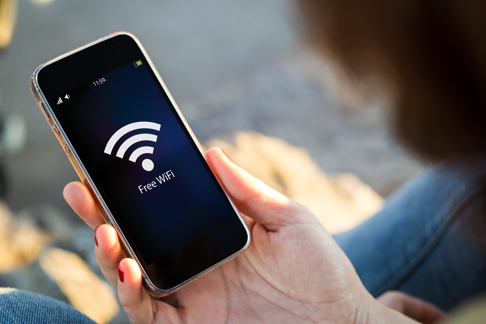 Ofrecemos a nuestros clientes un servicio de conexión WiFi gratuito y de alta velocidad, para que se sientan como en casa.